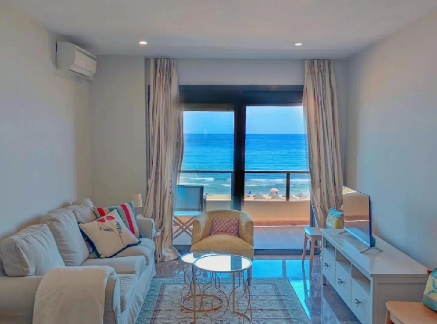 Precioso Piso A Orillas Del Mar En Fuengirola 0*,